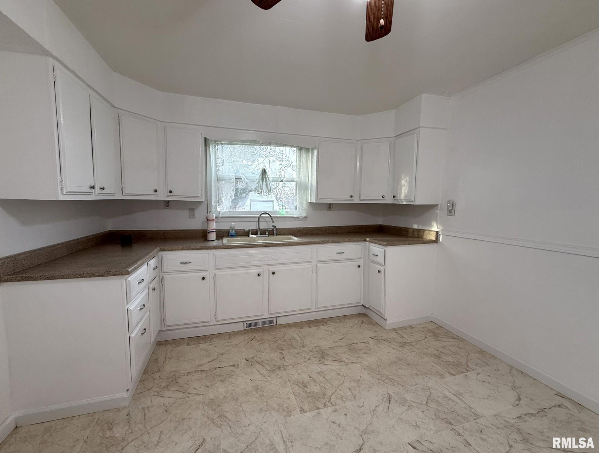 393 East 5th Street Woodhull, IL 61490 - Photo 21 of 42