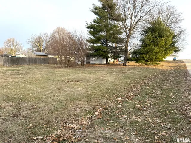 $99,900 | 393 East 5th Street, Woodhull, IL 61490