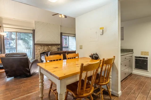 $599,000 | 2289 Sierra Nevada Road, Unit C8, Mammoth Lakes, CA 93546