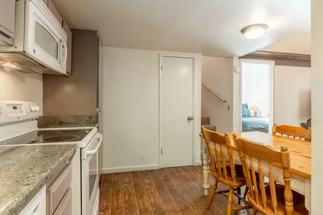 $599,000 | 2289 Sierra Nevada Road, Unit C8, Mammoth Lakes, CA 93546