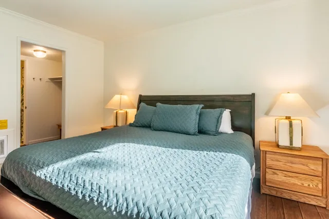 $599,000 | 2289 Sierra Nevada Road, Unit C8, Mammoth Lakes, CA 93546