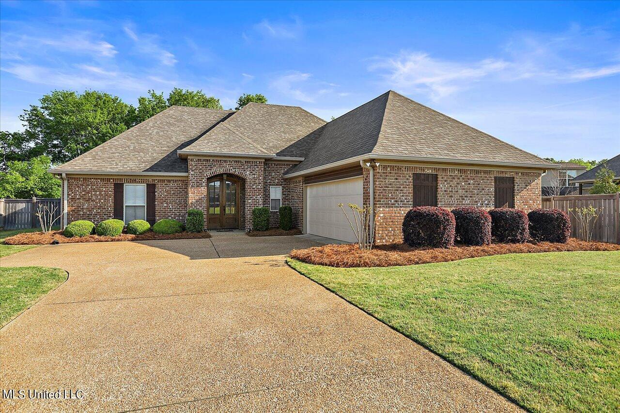 1995 East Ridge Circle Madison, MS 39110 - Photo 2 of 38 02-1995 E Ridge Cir