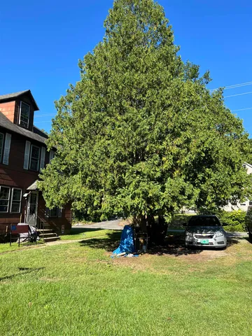 $270,000 | 556 South Main Street, Brattleboro, VT 05301