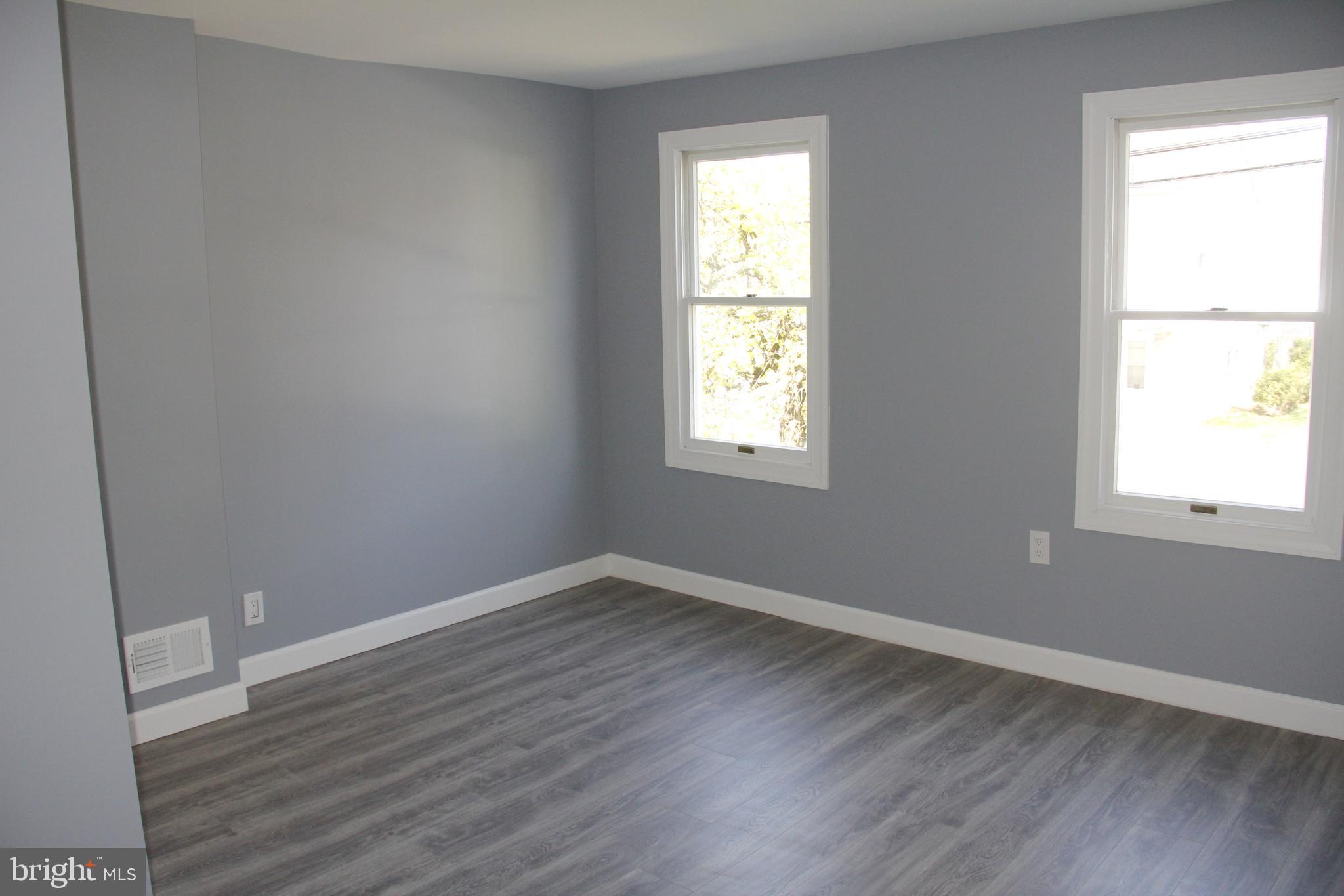 213 Main Street Hamilton, NJ 08620 - Photo 22 of 48