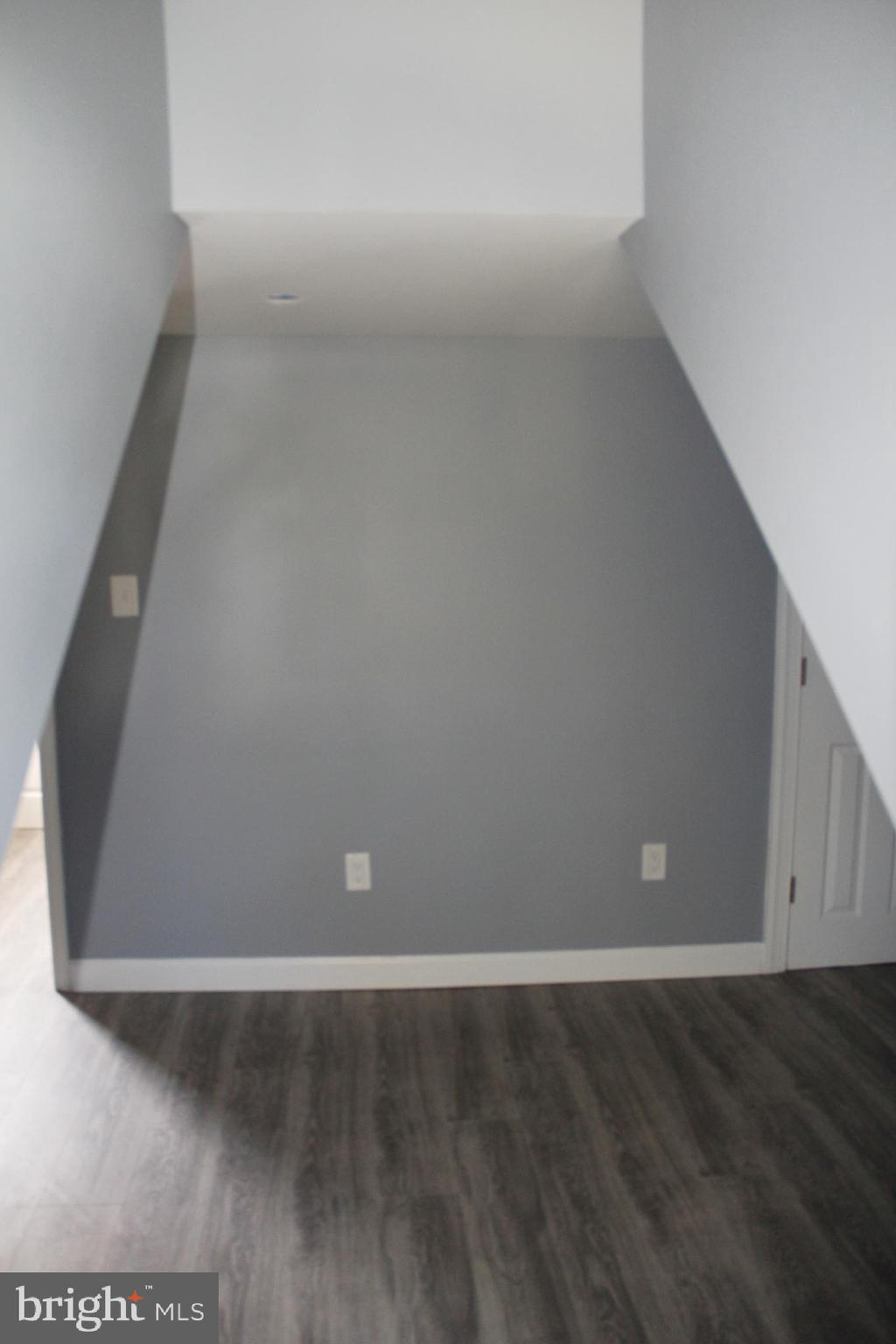 213 Main Street Hamilton, NJ 08620 - Photo 32 of 48