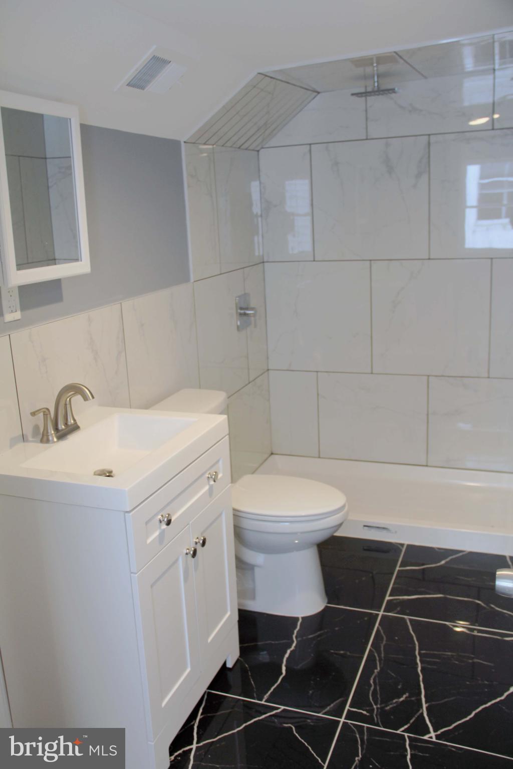 213 Main Street Hamilton, NJ 08620 - Photo 36 of 48