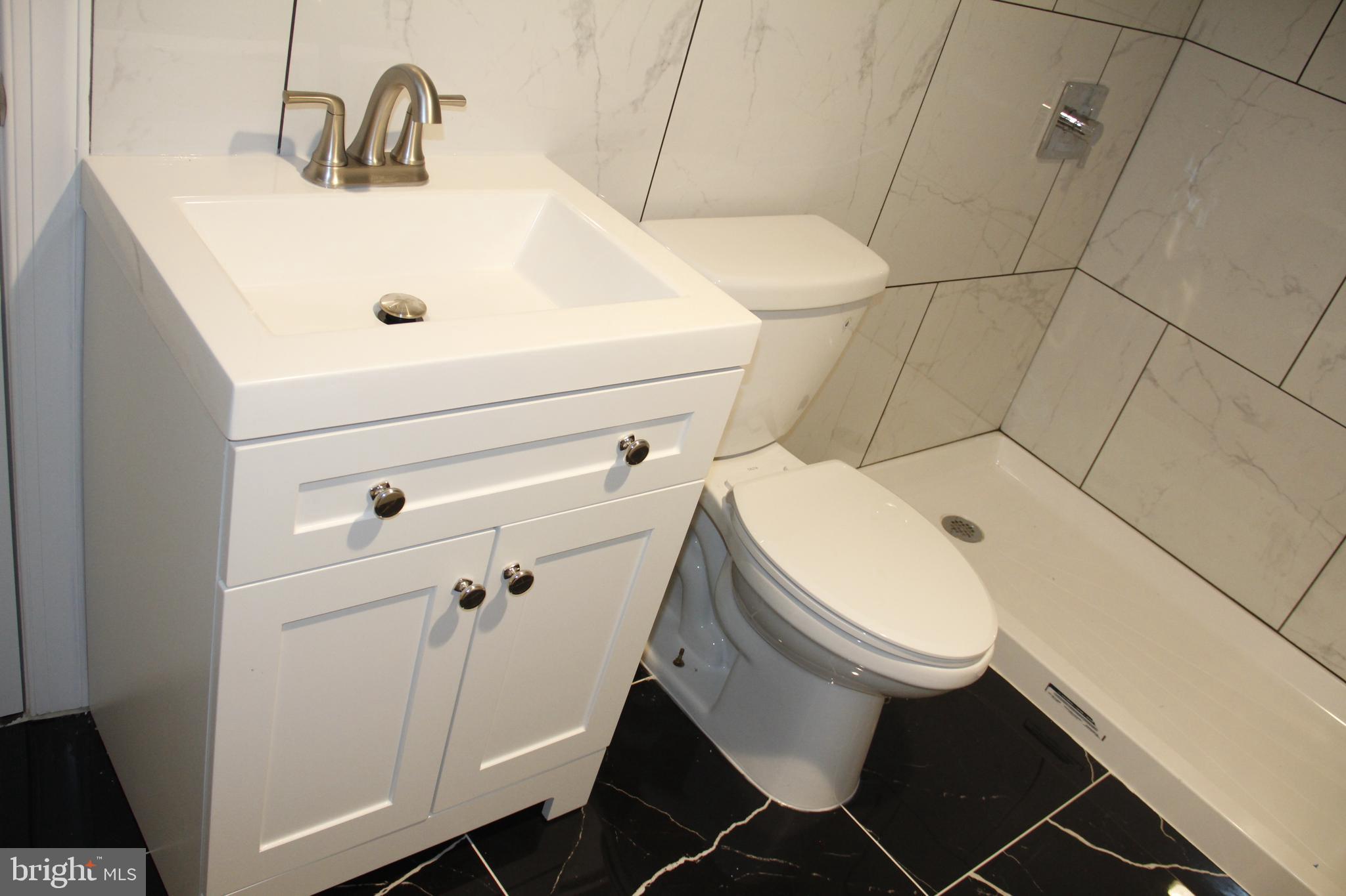 213 Main Street Hamilton, NJ 08620 - Photo 40 of 48