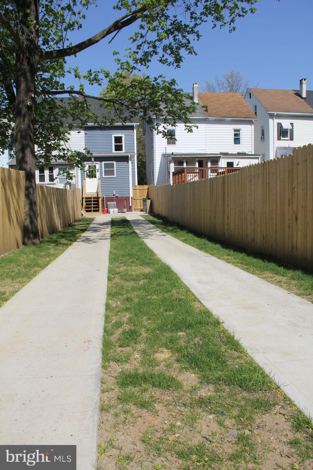 213 Main Street Hamilton, NJ 08620 - Photo 43 of 48