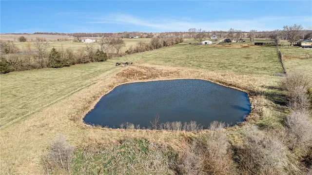 $330,000 | Northwest Plotsky Road Avenue, Plattsburg, MO 64477