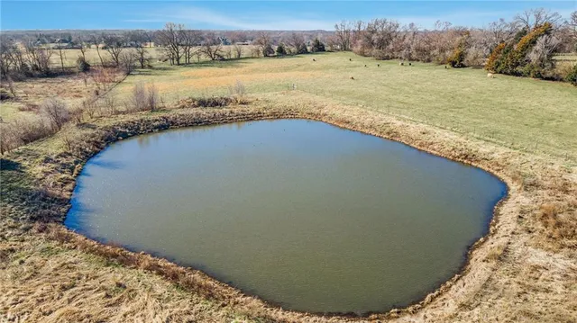 $330,000 | Northwest Plotsky Road Avenue, Plattsburg, MO 64477