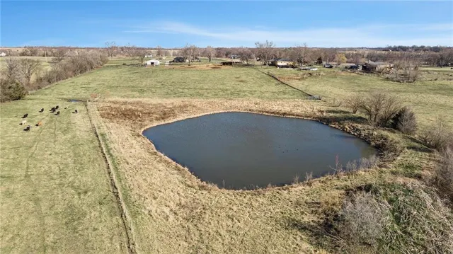 $330,000 | Northwest Plotsky Road Avenue, Plattsburg, MO 64477