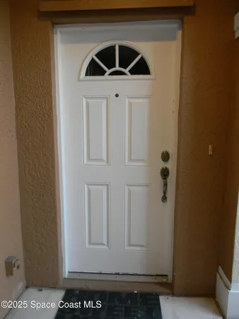 $2,100 | 1030 Venetian Drive, Unit 102, Melbourne, FL 32904