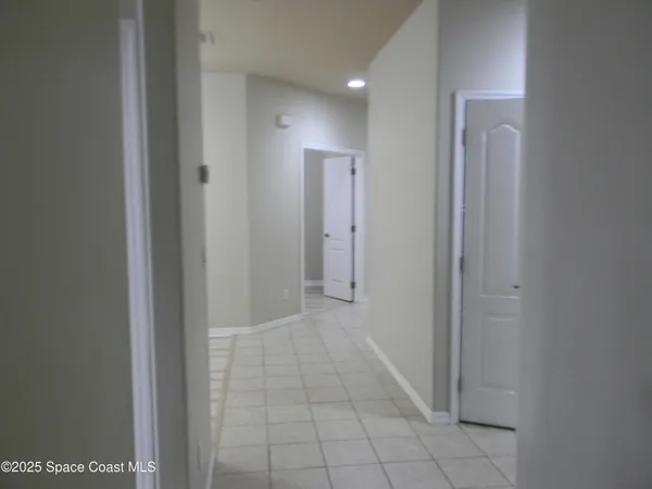 $2,100 | 1030 Venetian Drive, Unit 102, Melbourne, FL 32904