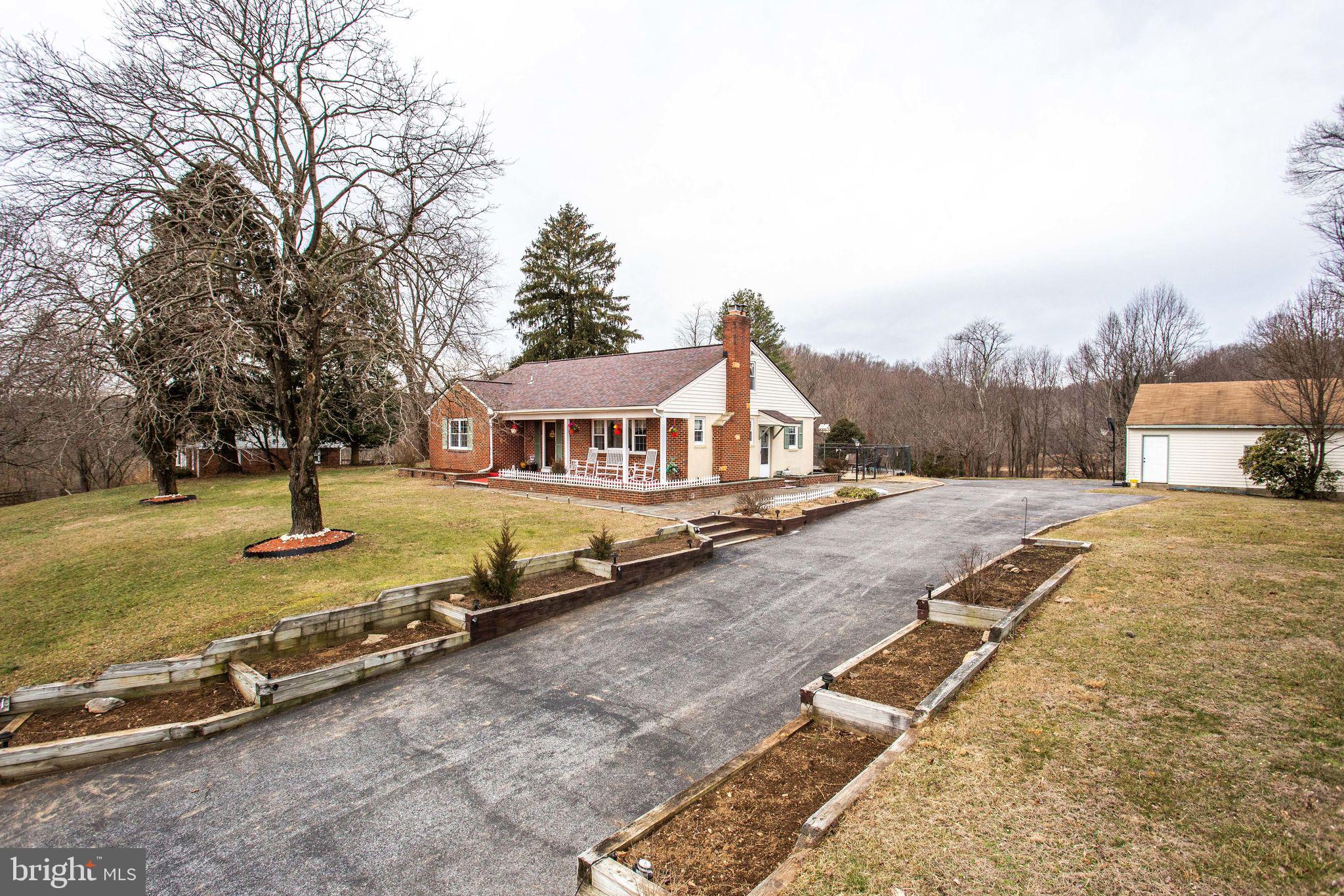 9001 Watkins Road Gaithersburg, MD 20882 - Photo 3 of 33 Gallery Image 3