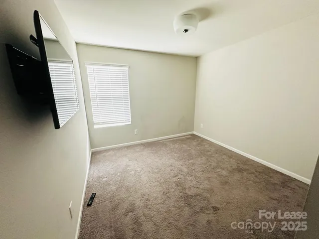 $2,100 | 15104 Meacham Farm Drive, Huntersville, NC 28078