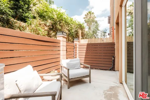$825,000 | 14113 West Monroe Place, Van Nuys, CA 91405