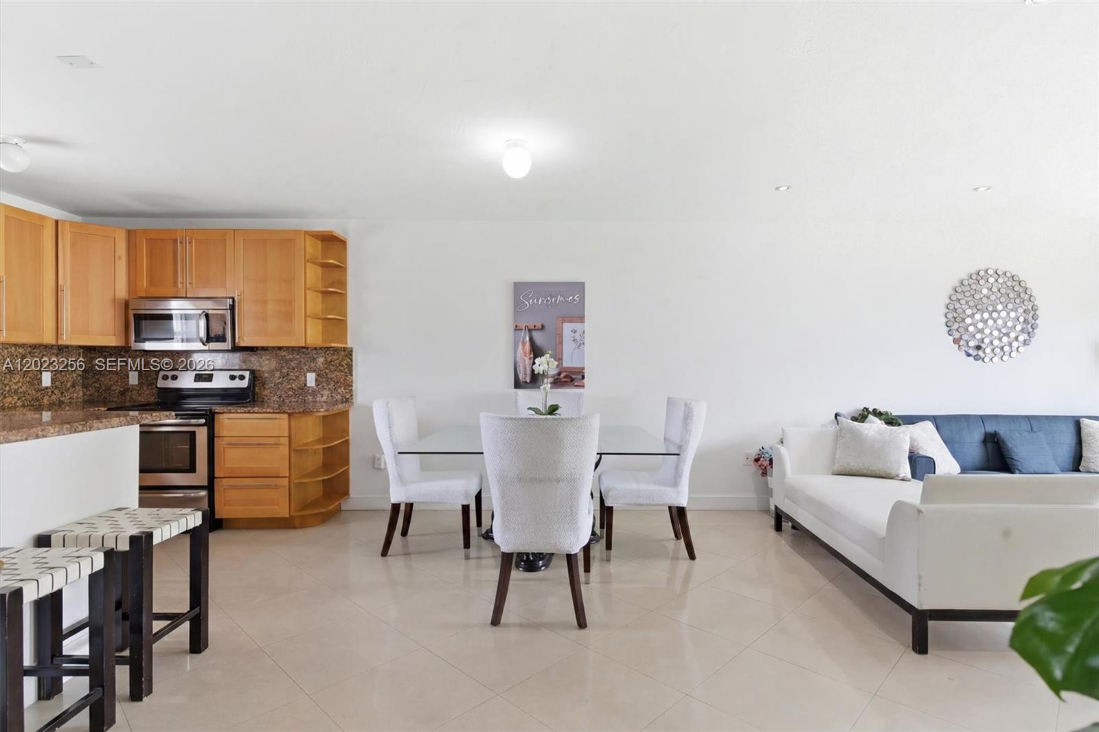 7680 Southwest 82nd Street, Unit H121 Miami, FL 33143 - Photo 4 of 32