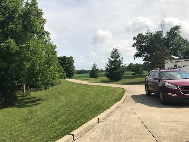 1981 South Meridian Road Mitchell, IN 47446 - Photo 6 of 33