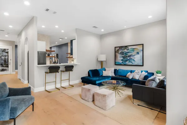 $1,349,000 | 1529 Barton Springs Road, Unit 13, Austin, TX 78704