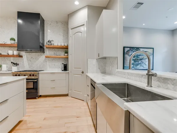 $1,349,000 | 1529 Barton Springs Road, Unit 13, Austin, TX 78704