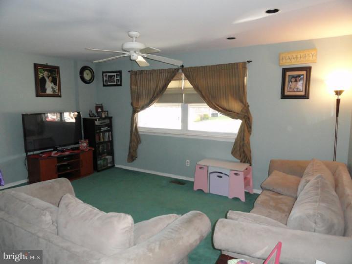 9987 Sandy Road, Unit A Philadelphia, PA 19115 - Photo 3 of 20 Gallery Image 3