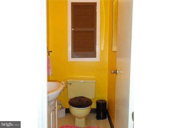 9987 Sandy Road, Unit A Philadelphia, PA 19115 - Photo 8 of 20 Gallery Image 8