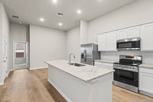 $2,045 | 418 Cross Barn Boulevard, Unit A, Buda, TX 78610