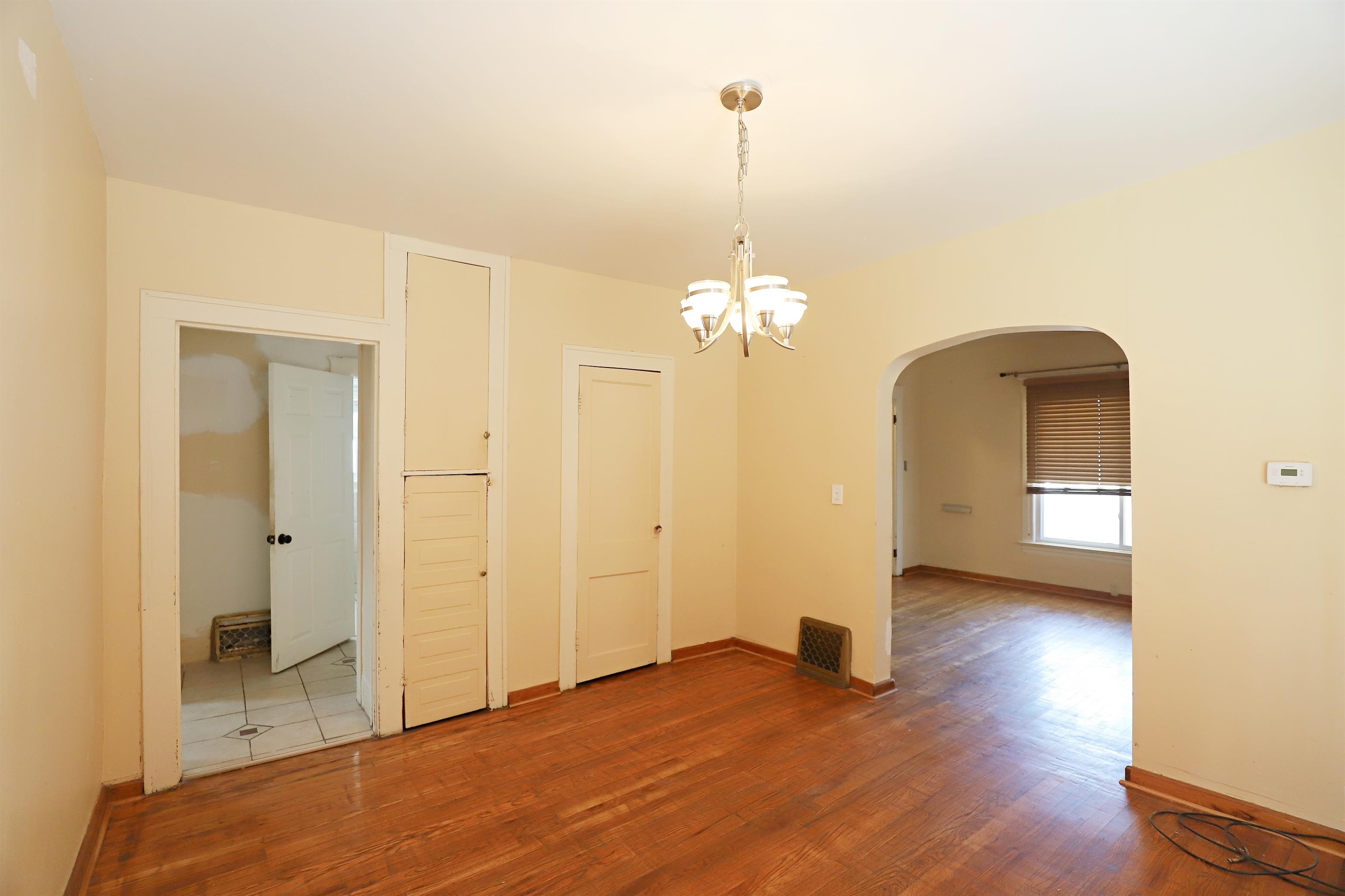822 East 8th Street Flint, MI 48503 - Photo 11 of 23