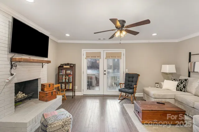 $245,000 | 5122 Fair Wind Lane, Charlotte, NC 28212