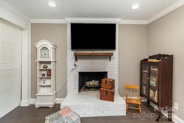 $245,000 | 5122 Fair Wind Lane, Charlotte, NC 28212