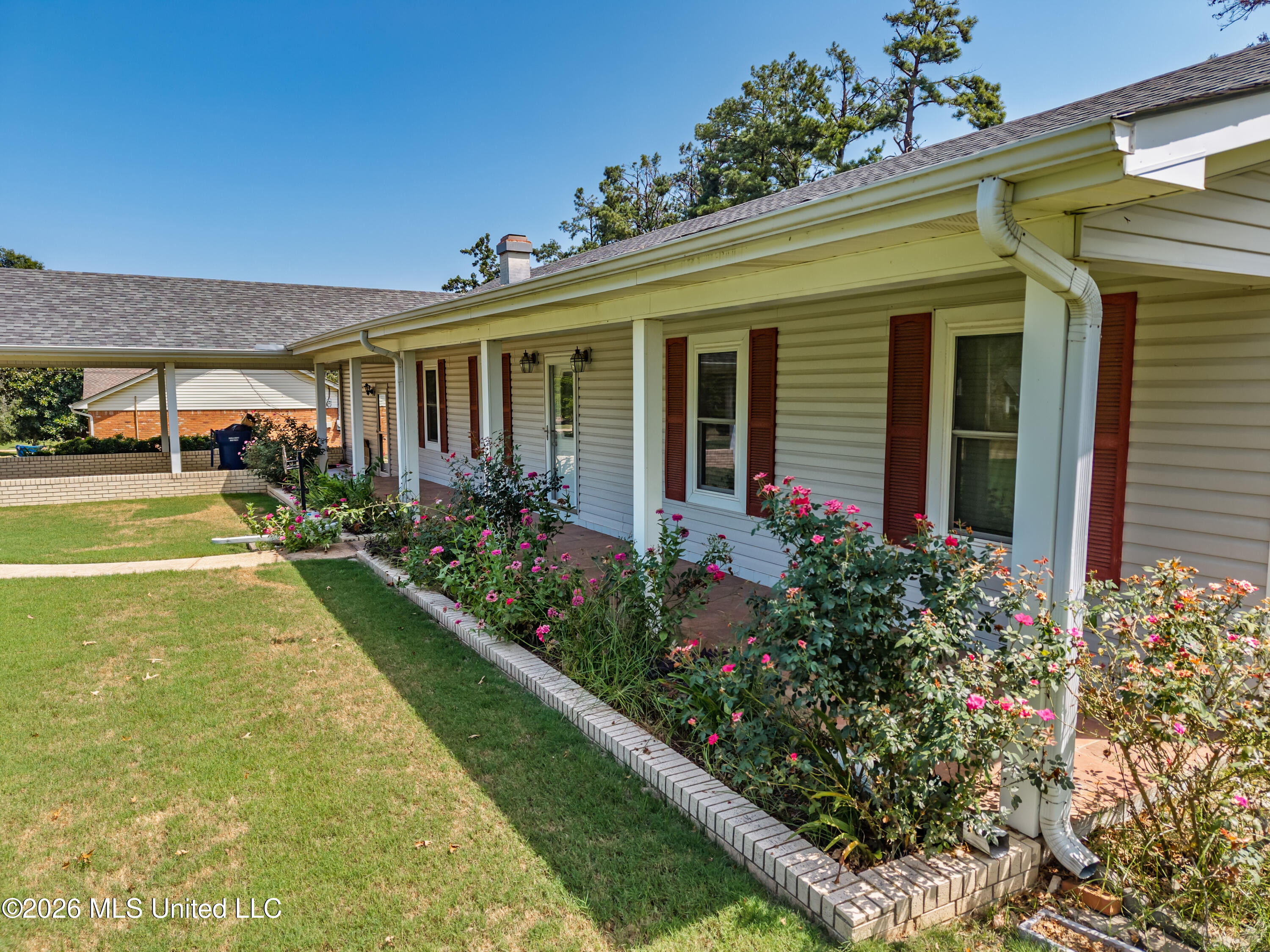147 Hemlock Road Batesville, MS 38606 - Photo 9 of 41 147 Hemlock Rd Batesville MS_2026-08-17_