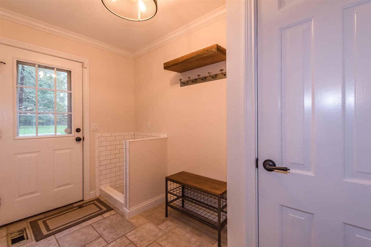 4437 West Tanglewood Road Bloomington, IN 47404 - Photo 17 of 35