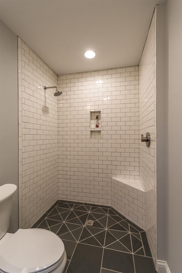 4437 West Tanglewood Road Bloomington, IN 47404 - Photo 24 of 35