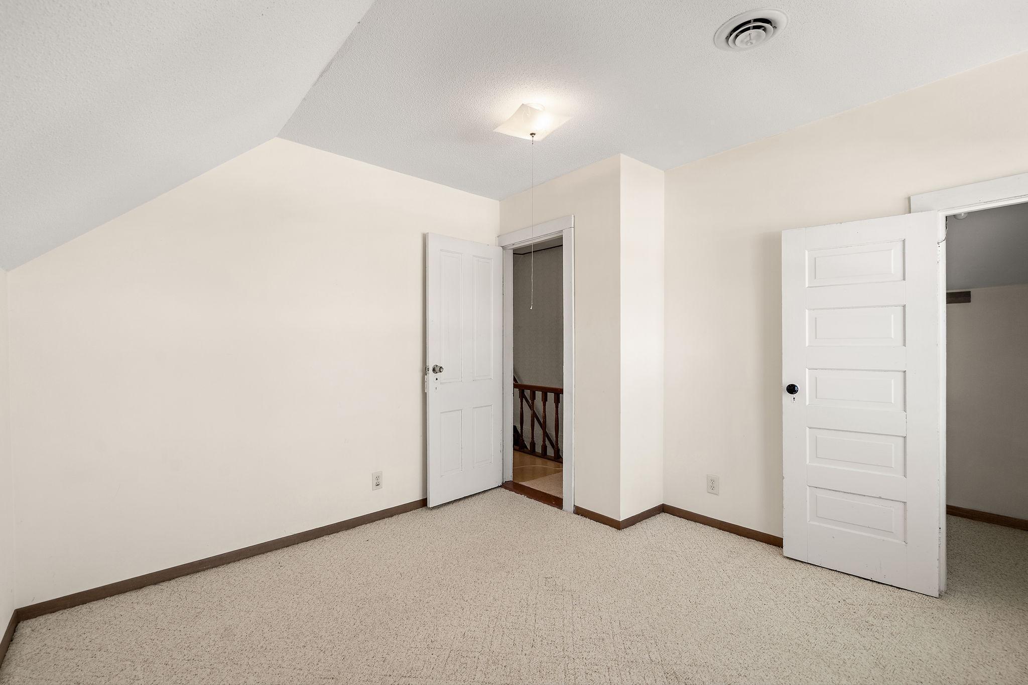 529 Division Street Brownton, MN 55312 - Photo 19 of 22