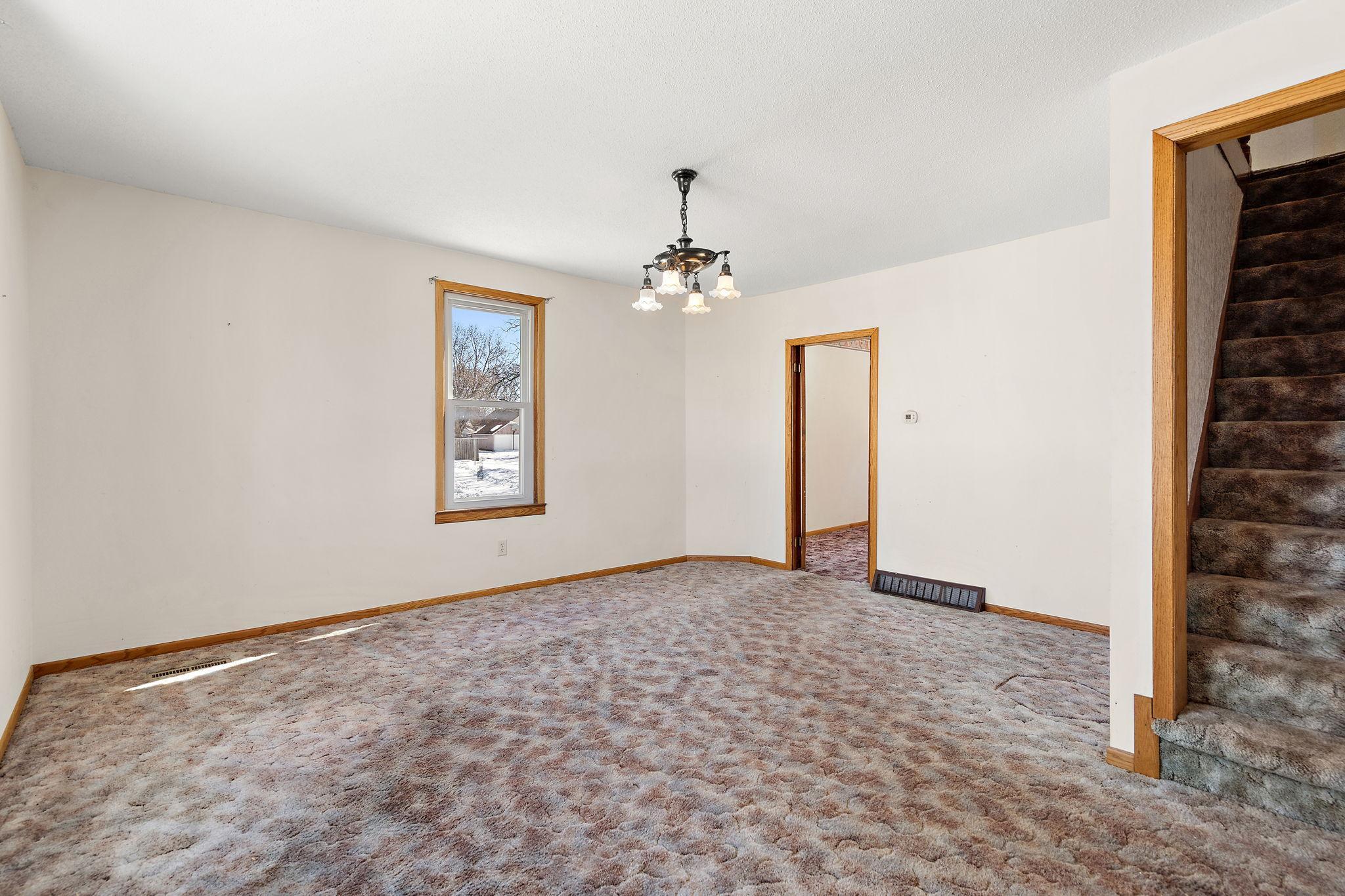 529 Division Street Brownton, MN 55312 - Photo 9 of 22