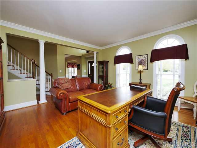 6038 Highview Road Matthews, NC 28104 - Photo 2 of 16 Gallery Image 2