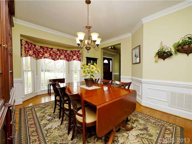 6038 Highview Road Matthews, NC 28104 - Photo 3 of 16 Gallery Image 3