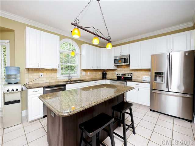 6038 Highview Road Matthews, NC 28104 - Photo 7 of 16 Gallery Image 7
