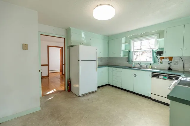 $305,000 | 23 Currier Avenue, Peterborough, NH 03458