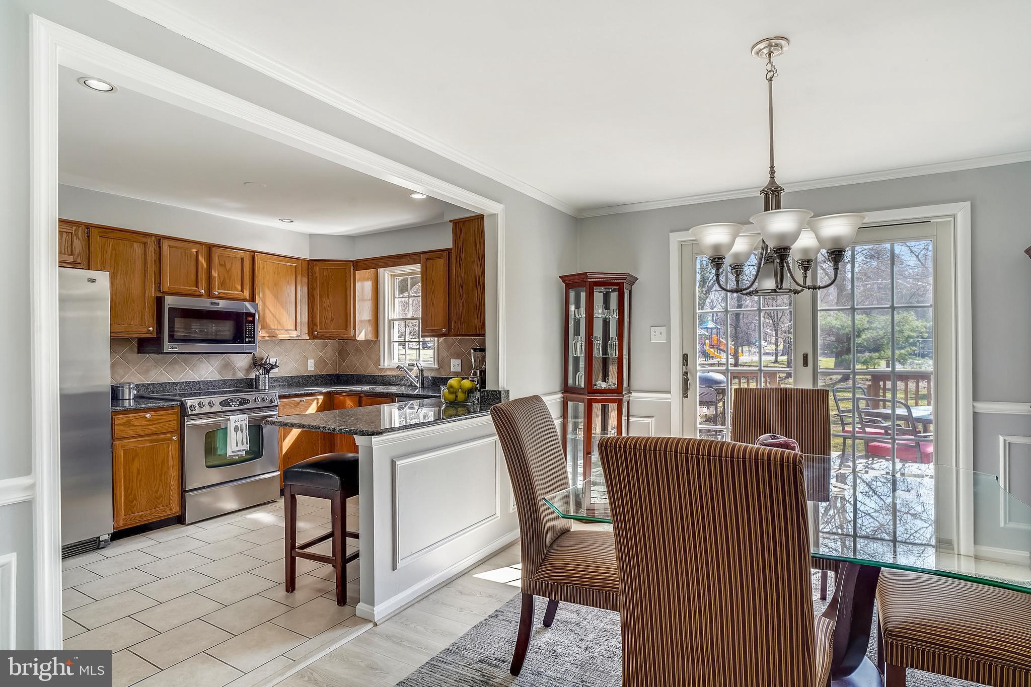 303 Buttry Road Gaithersburg, MD 20877 - Photo 8 of 38 Updated kitchen