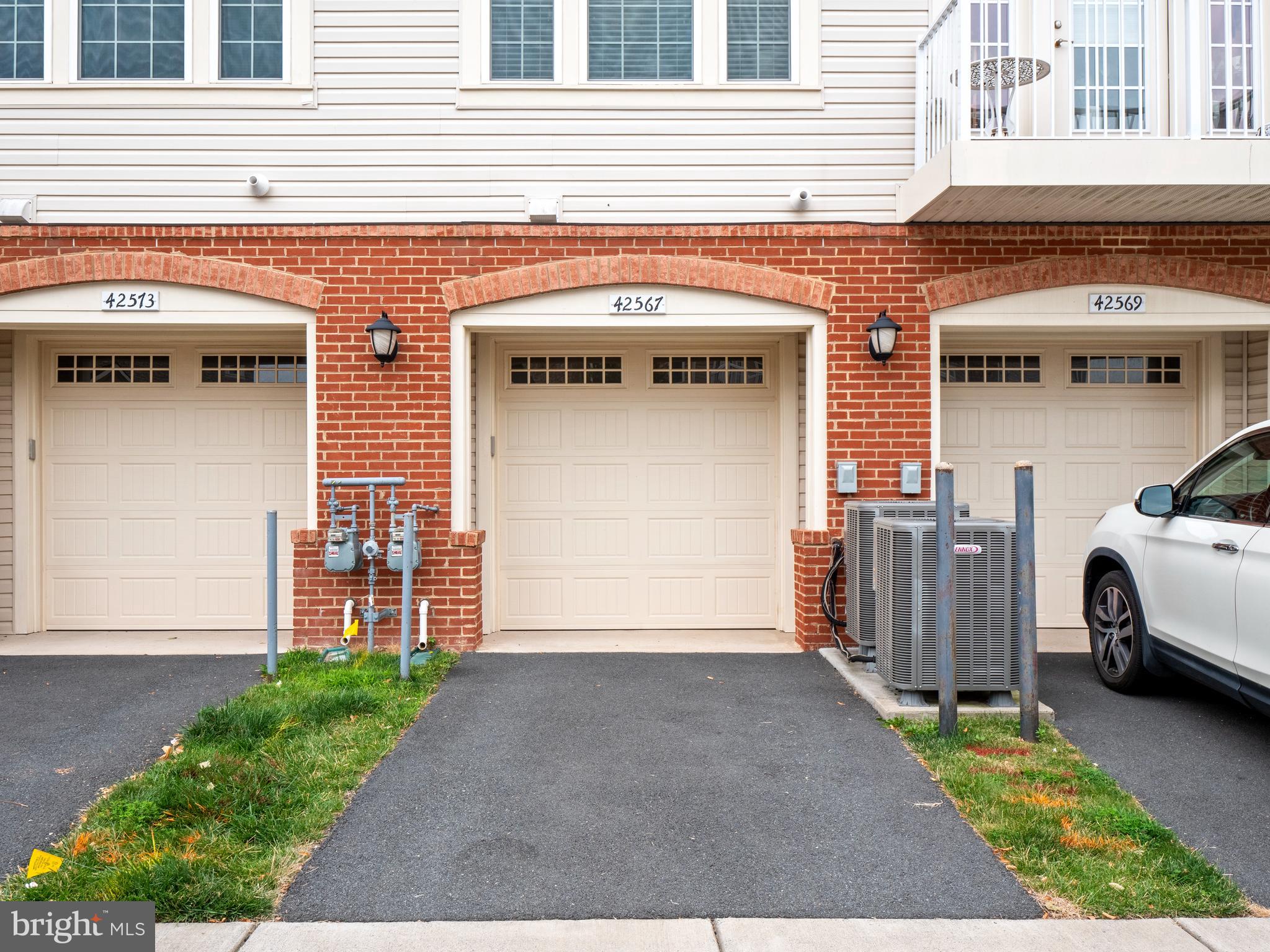 42567 Sunset Ridge Square Ashburn, VA 20148 - Photo 23 of 23 Gallery Image 23
