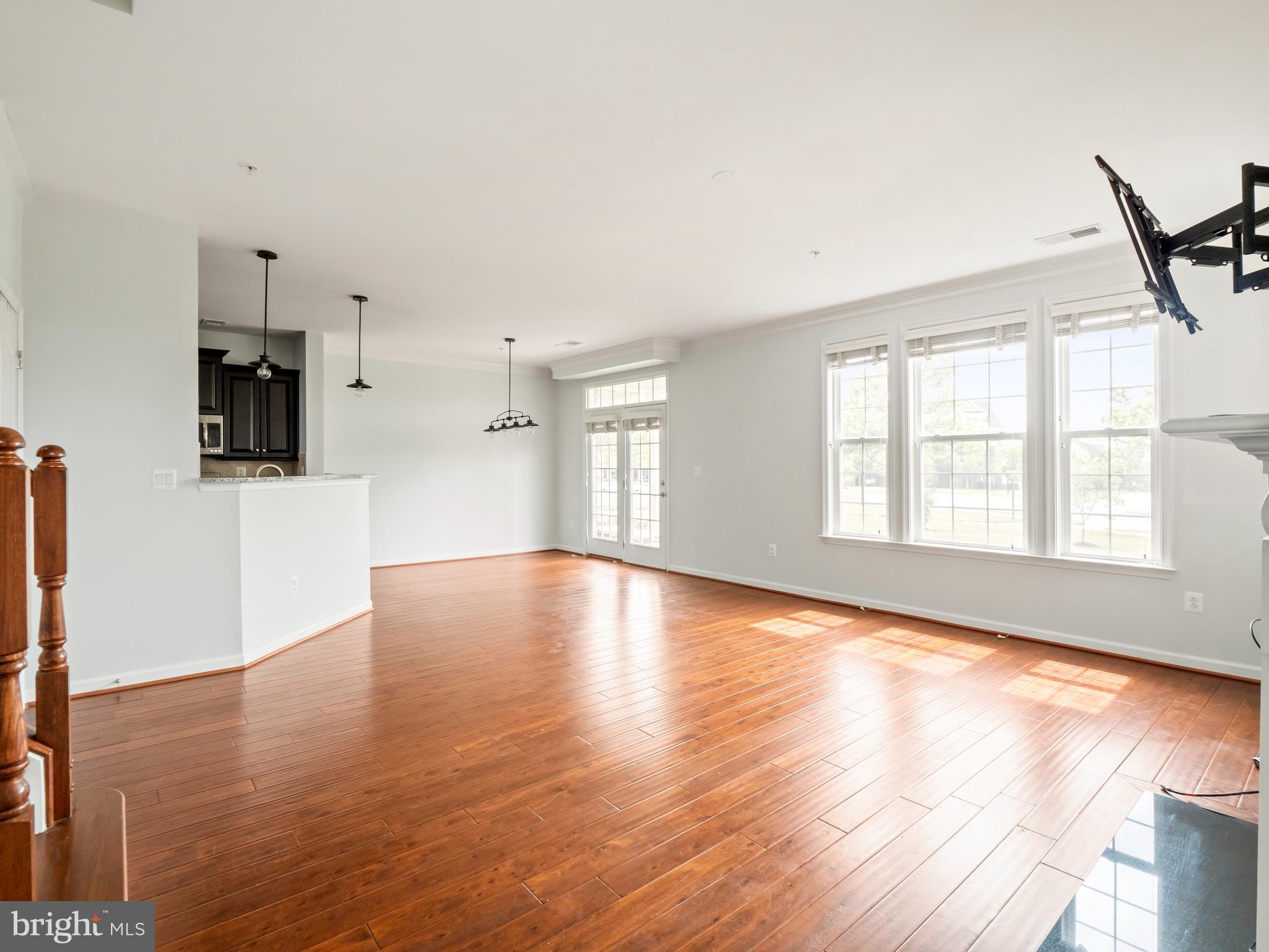 42567 Sunset Ridge Square Ashburn, VA 20148 - Photo 8 of 23 Gallery Image 8