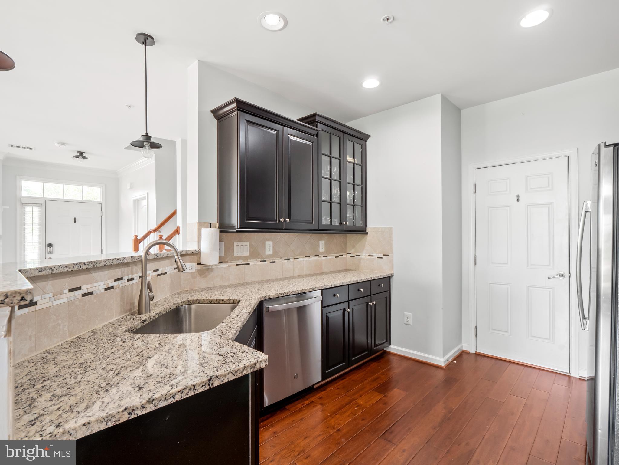 42567 Sunset Ridge Square Ashburn, VA 20148 - Photo 10 of 23 Gallery Image 10