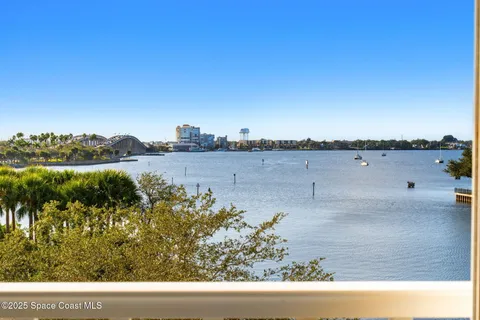 $425,000 | 134 Starboard Lane, Unit 301, Merritt Island, FL 32953