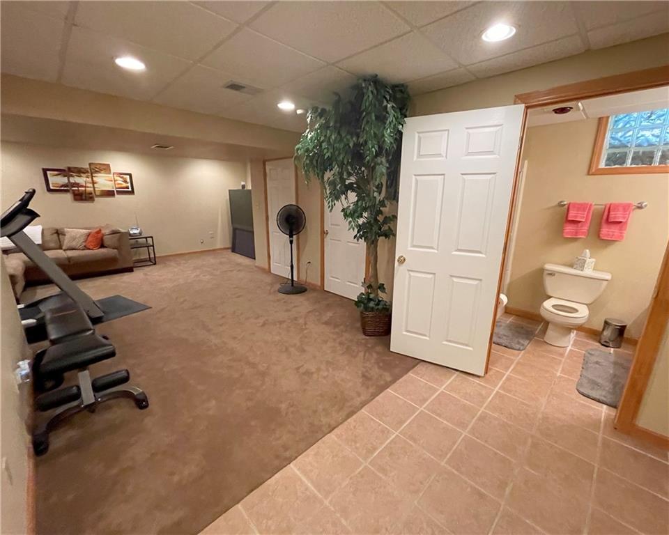 199 Warren Road Warrendale, PA 15086 - Photo 15 of 25 Gallery Image 15