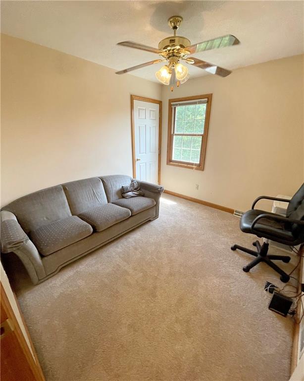 199 Warren Road Warrendale, PA 15086 - Photo 23 of 25 Gallery Image 23