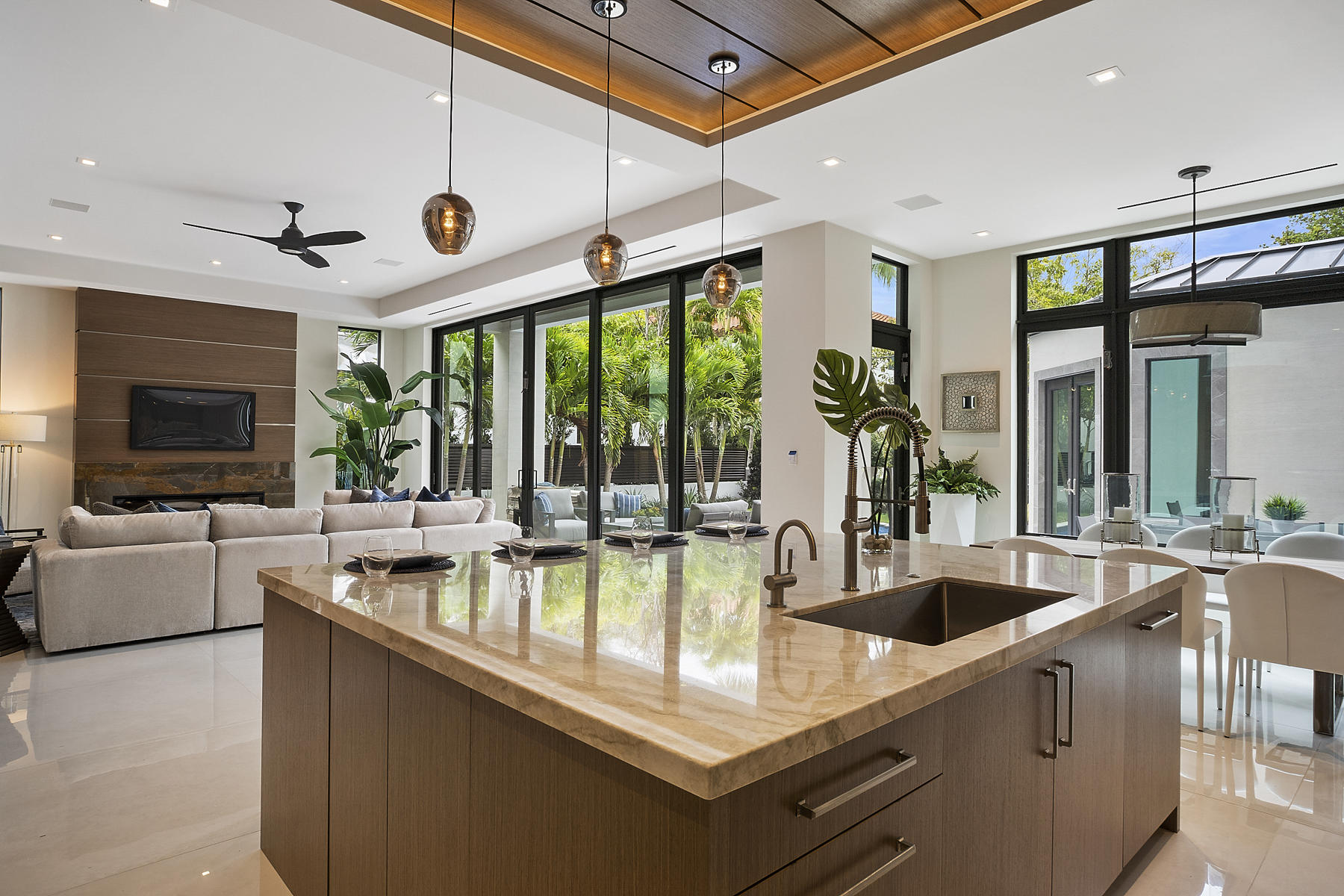 750 Palm Avenue Boca Raton, FL 33432 - Photo 18 of 96 Great Room