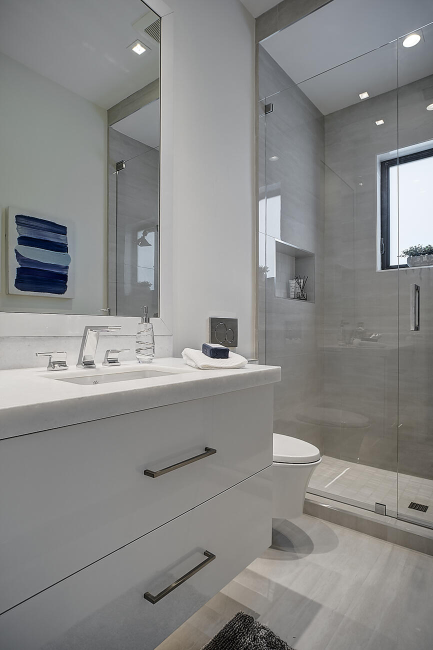 750 Palm Avenue Boca Raton, FL 33432 - Photo 45 of 96 Second Bath Ensuite