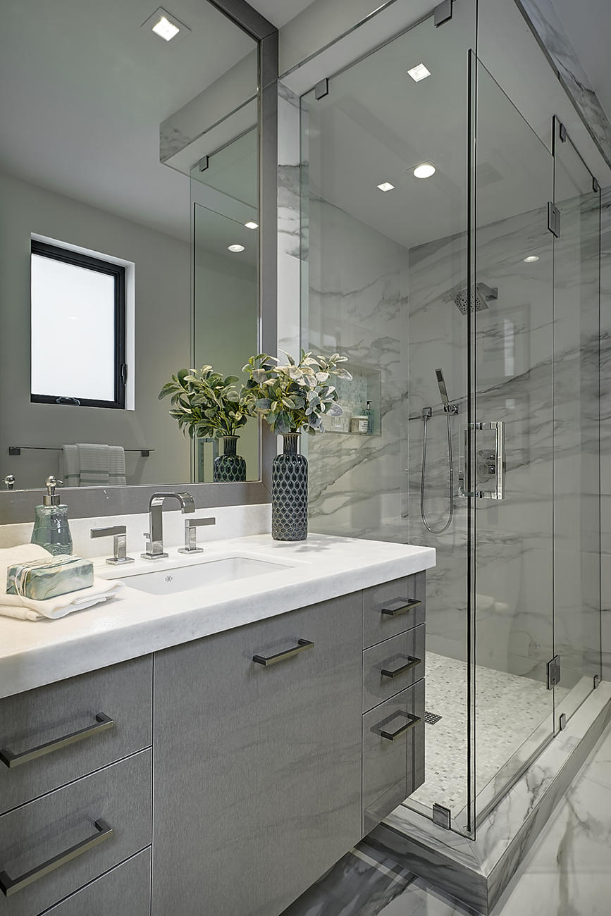 750 Palm Avenue Boca Raton, FL 33432 - Photo 47 of 96 Third Bath Ensuite