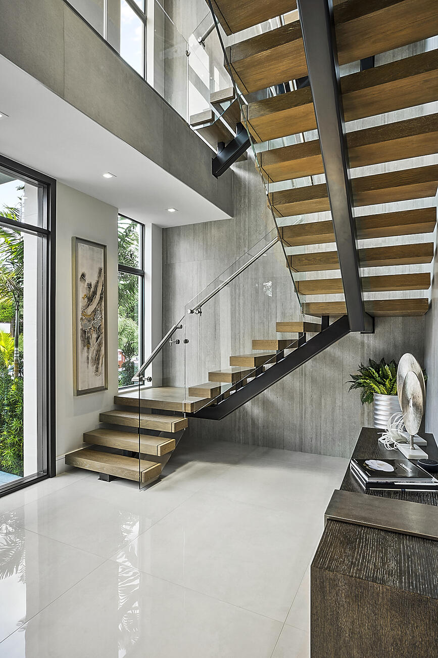 750 Palm Avenue Boca Raton, FL 33432 - Photo 66 of 96 Light and Bright Front Entrance Foyer